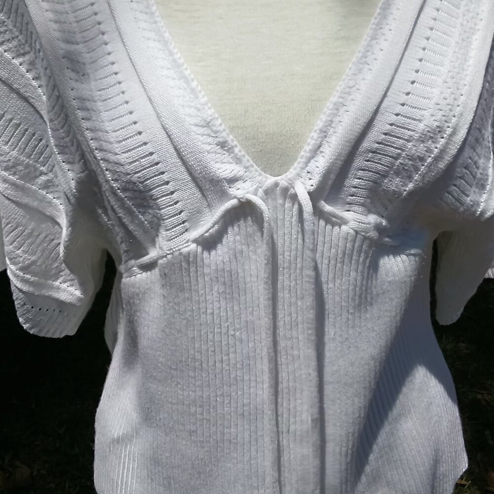 Womens Gorgeous Knitted White Deep V Front Off The Shoulders Knit Neck Tie Top🌼 - Picture 2 of 16